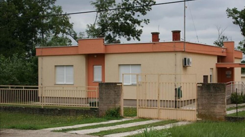 Meštani sela Gornja Vranjska kod Šapca, bez poštara, do lekara putuju osam kilometara 1