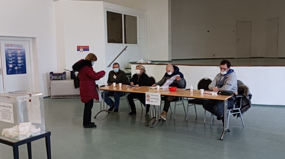 Majdanpek: Presek izlaznosti do 16 časova 1