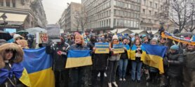 Na Trgu republike održan skup podrške Ukrajini, sa druge strane Sima Spasić i Levijatan 10