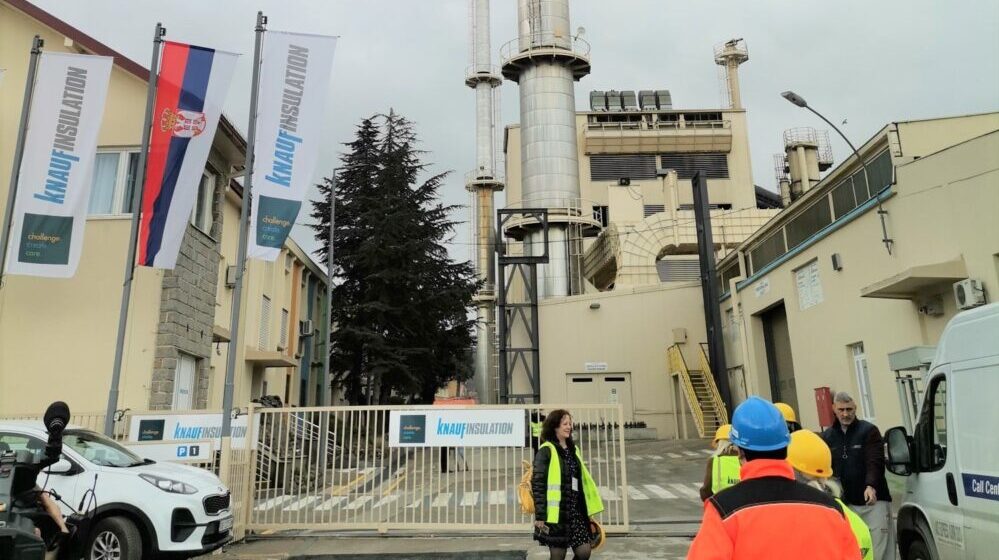 Udruženje Eko Surdulica tera Knauf iz ove opštine zbog "ugrožavanja zdravlja", iz kompanije kažu da tim pitanjem treba da se bave nadležni 1