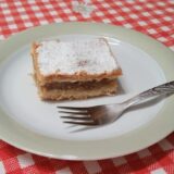 Bakina pita sa jabukama: Sočna, a jednostavna (RECEPT) 2