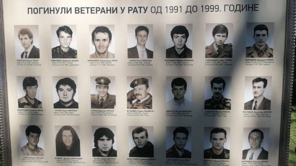 Pomen borcima povodom godišnjice bombardovanja (FOTO) 1