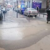 "Vodovod" radi na sanaciji kvara na Megdanu, tokom noći cisterna na trgu 10