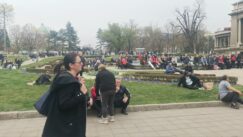 Protest pijačnih prodavaca Nezadovoljni pijačni prodavci pred Predsedništvom, poručuju "može sve - kase ne" (VIDEO, FOTO) 6