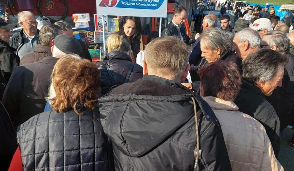 Smederevska Palanka: Vlast „naoružana” parama, opoziciji preostali pijačni dani 1