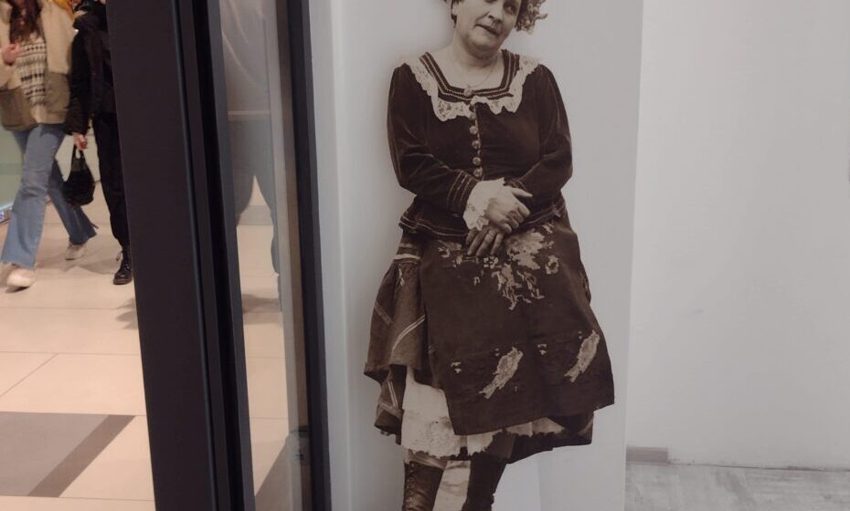 Izložba posvećena velikoj Žanki Stokić u kragujevačkom Big Fashion centru 1