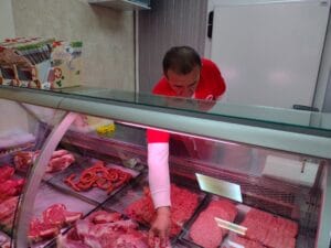Da li meso postaje luksuz u ishrani: Šta pokazuju cene u mesarama u Novom Sadu, Jagodini, Vranju, Novom Pazaru, Nišu, Subotici, Majdanpeku, Šapcu, Kragujevcu, Zaječaru, Užicu i Zrenjaninu 4