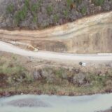 Put kod Kuršumlije misterioznog investitora: Niko ne zna ko ga gradi, a zbog njega je uništeno kulturno dobro od izuzetnog značaja (FOTO, VIDEO) 12