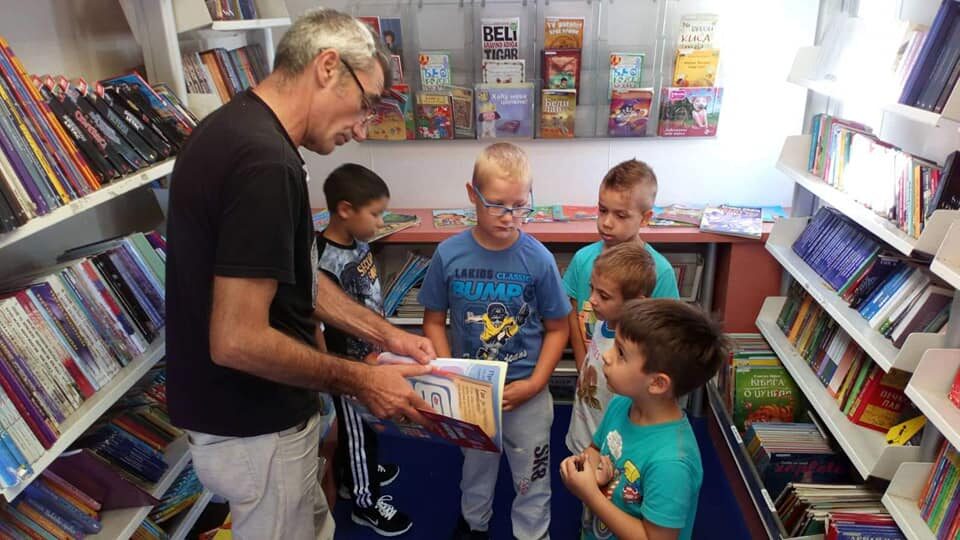 Kladovski bibliotekari s uspehom najmlađe čitaoce uče zašto je važno čitati knjige 5