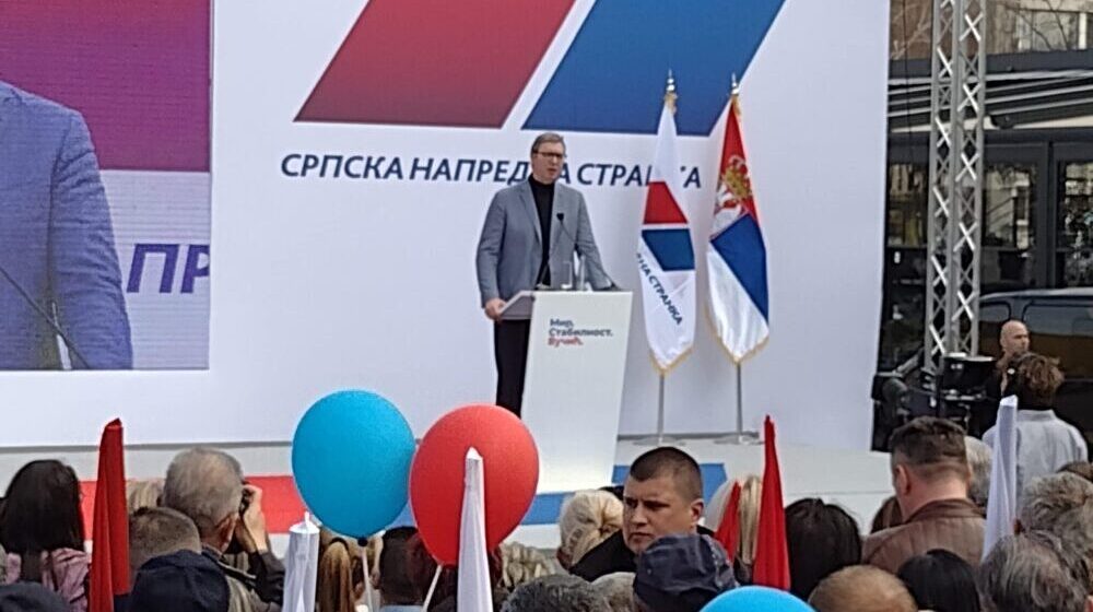 Vučić na mitingu: Kragujevac više nikada neće biti slepo crevo 1