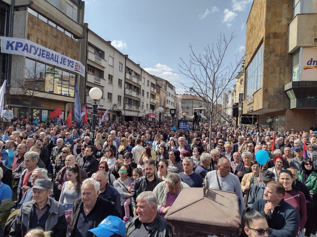 Vučić na mitingu: Kragujevac više nikada neće biti slepo crevo 2