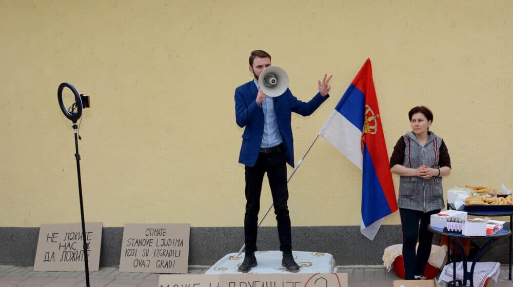 Opoziciona lista “Može i drugačije” večeras je u centru Majdanpeka, završila kampanju za vanredne lokalne izbore 1