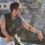 Pevač Nikola Rokvić prodaje Tviter nalog da bi pomogao izgradnju puta do crkve 2