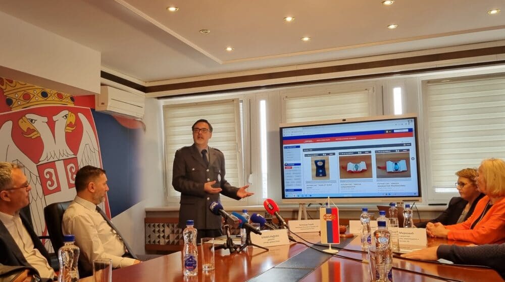 Zaplenjena roba na licitaciji prodata za preko tri miliona dinara 1 Zaplenjena roba na licitaciji prodata za preko tri miliona dinara 1