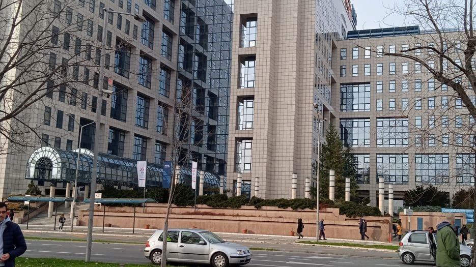 LSV: Vreme je da se NIS vrati našoj državi 1