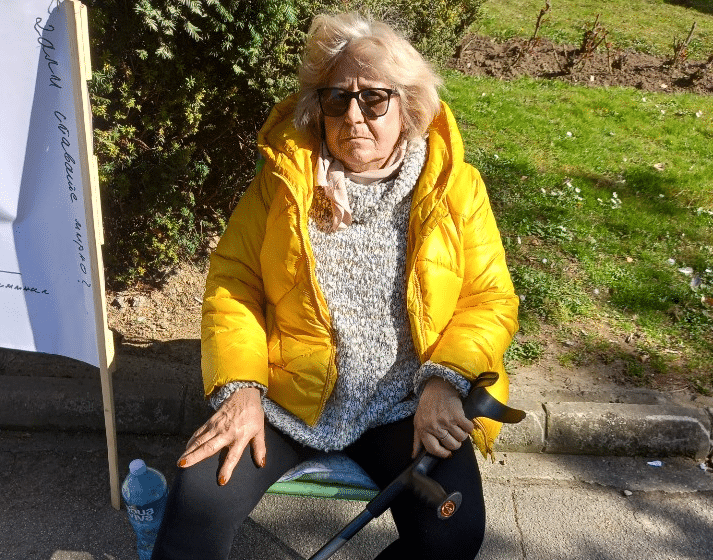 Spaliću člansku kartu SNS pred Vučićem, poručuje Požarevljanka koja već devet dana protestuje zbog višegodišnjeg imovinskog spora 1