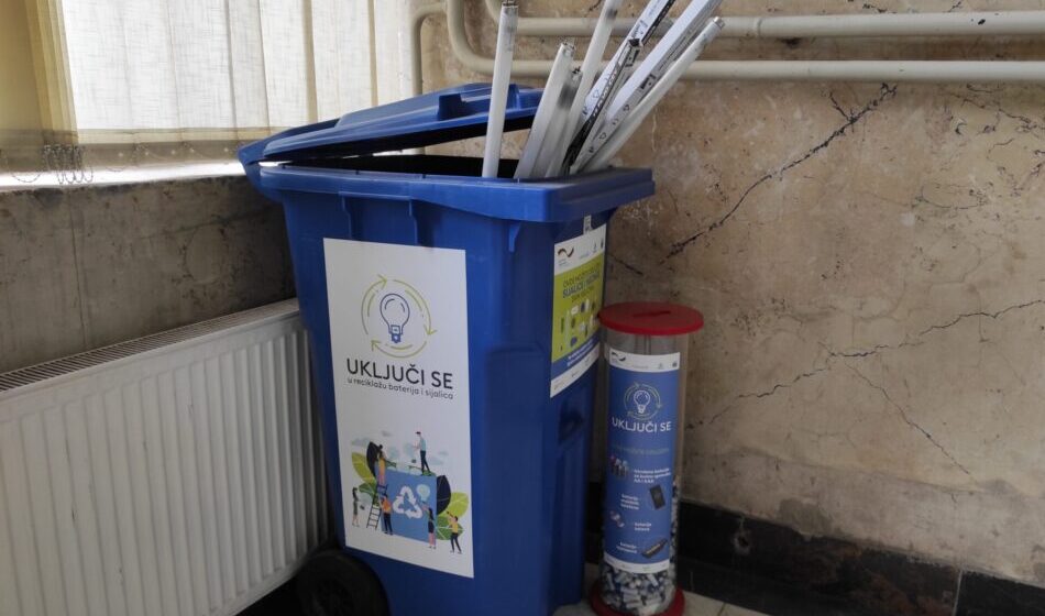 Na sedam lokacija u Kragujevcu mogu da se recikliraju sijalice i baterije 1