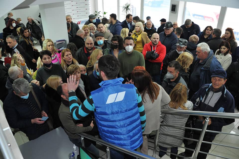 SNS Kragujevac: Potpisi za Vučićevu kandidaturu skupljeni „brzinom cunamija” i u „ritmu većinske Srbije” 2