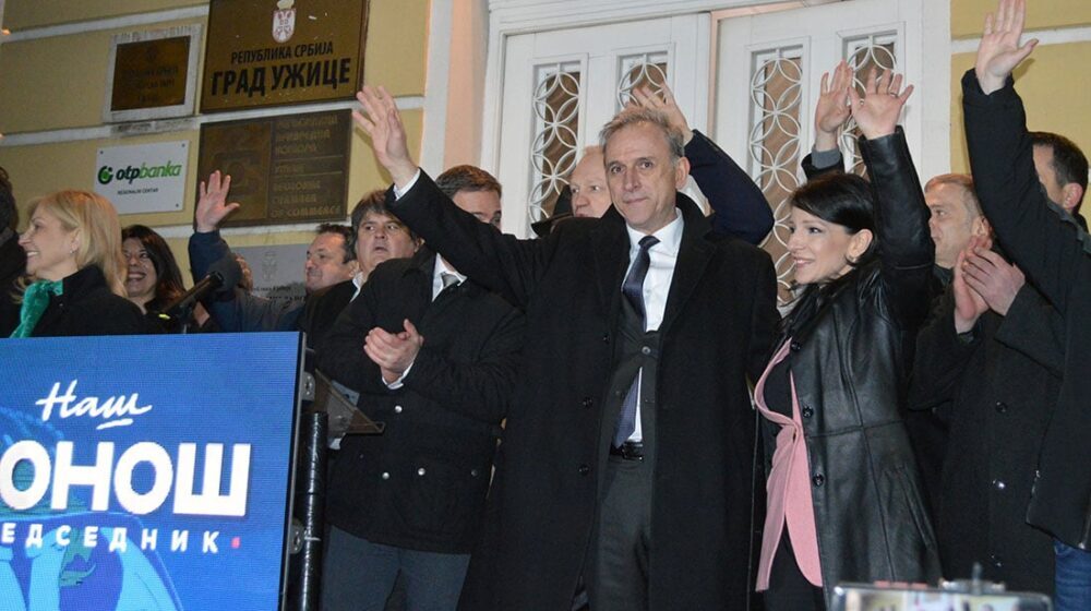 Predstavnici Ujedinjenih za Srbiju u Užicu: Srbija će biti slobodna 4. aprila (FOTO) 1