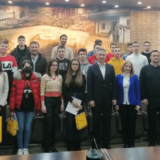 Vranje: Gradonačelnik podelio sertifikate polaznicima Smart učionice 10