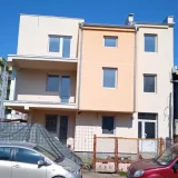 Reagovanje na tekst "Preduzimač Milan Golubica tri godine ne završava zgradu iako su mu kupci isplatili ugovorenu cenu stanova" 7