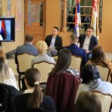 Stručnu praksu u kragujevačkim gradskim upravama uspešno završilo tridesetak studenata 13