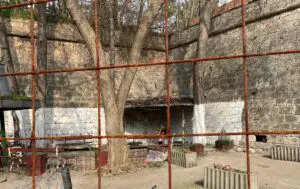 Nadležni u Nišu ne znaju ko kreči zidine i postavlja bele pločice na Tvrđavi 2