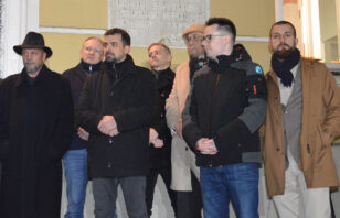 Predstavnici Ujedinjenih za Srbiju u Užicu: Srbija će biti slobodna 4. aprila (FOTO) 12