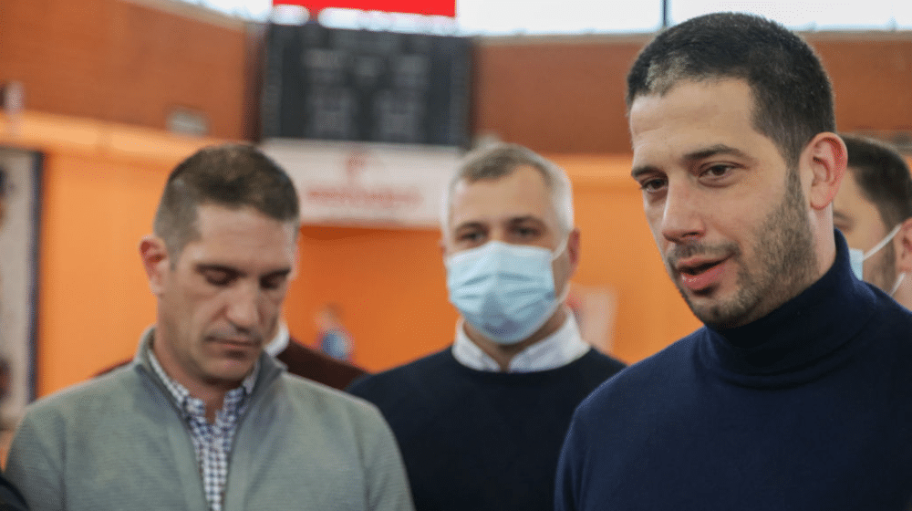 Kikinda: Ministar omladine i sporta Vanje Udovičića deli darove 1