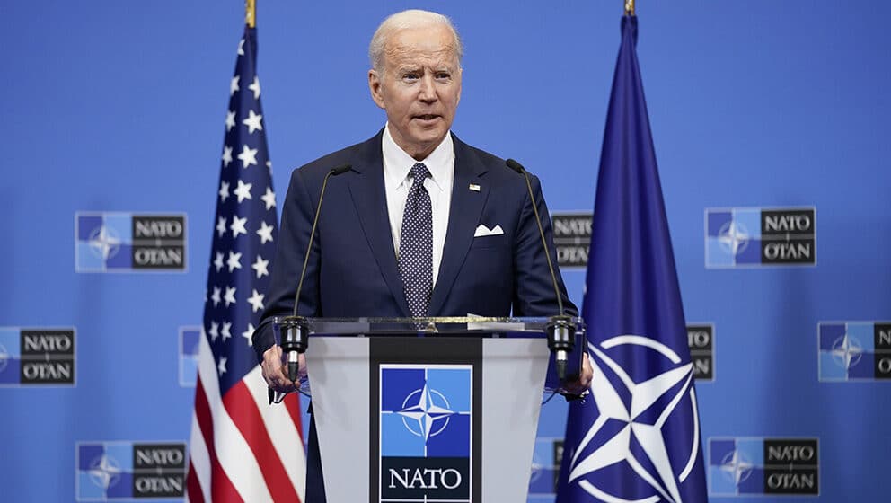 Bajden u Poljskoj sa humanitarcima koji pomažu ukrajinskim izbeglicama 1