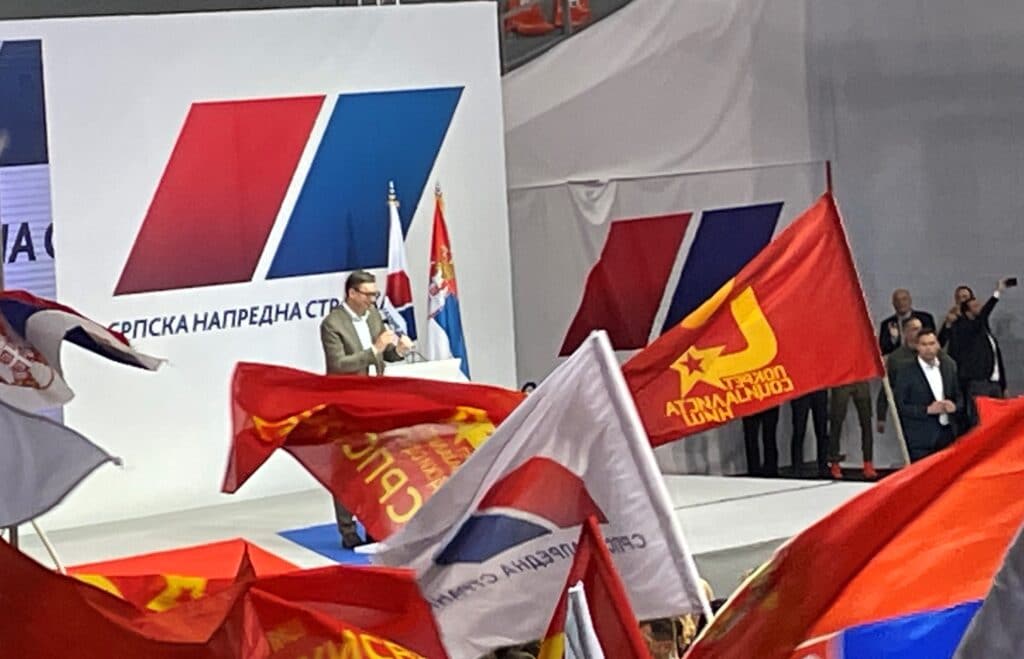 Vučić: Uložićemo desetine miliona evra u nove fabrike u Nišu 2