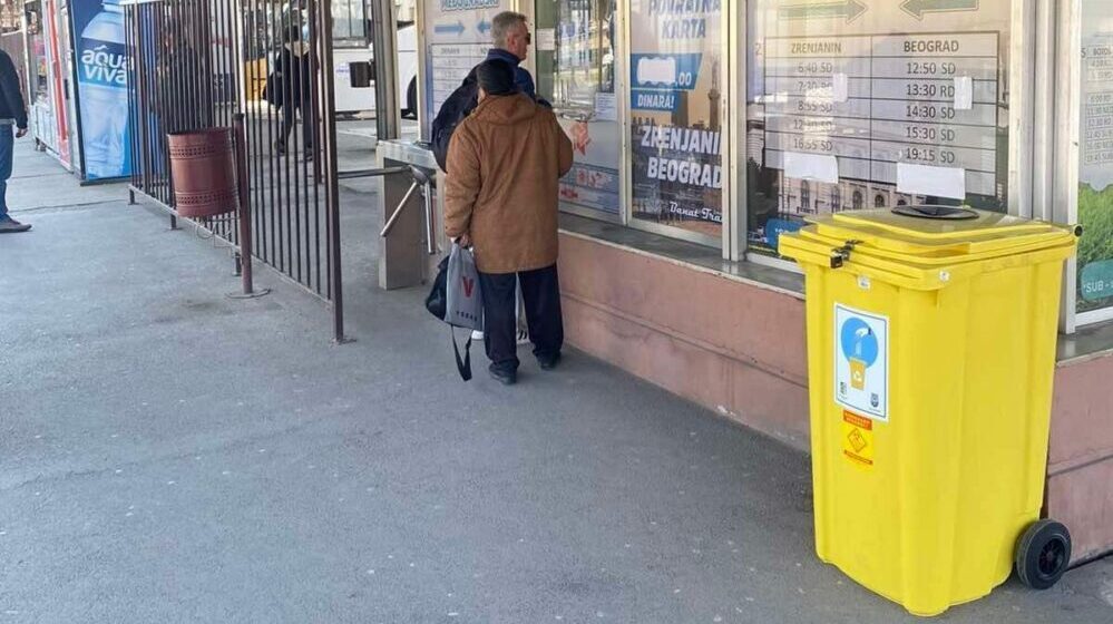 U Zrenjaninu postavljene kante za infektivni otpad 1