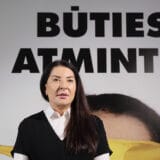 Marina Abramović ponavlja performans za Ukrajinu 9