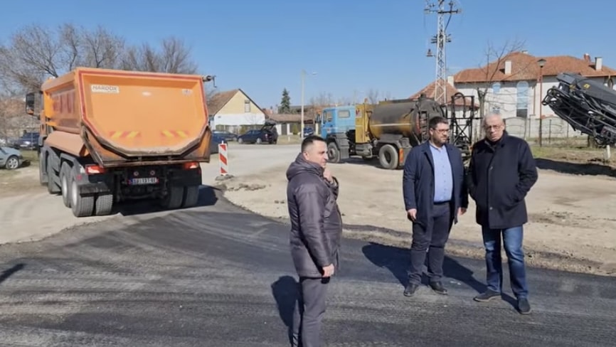 U toku radovi na izgradnji puta u Malom Bajmoku 1