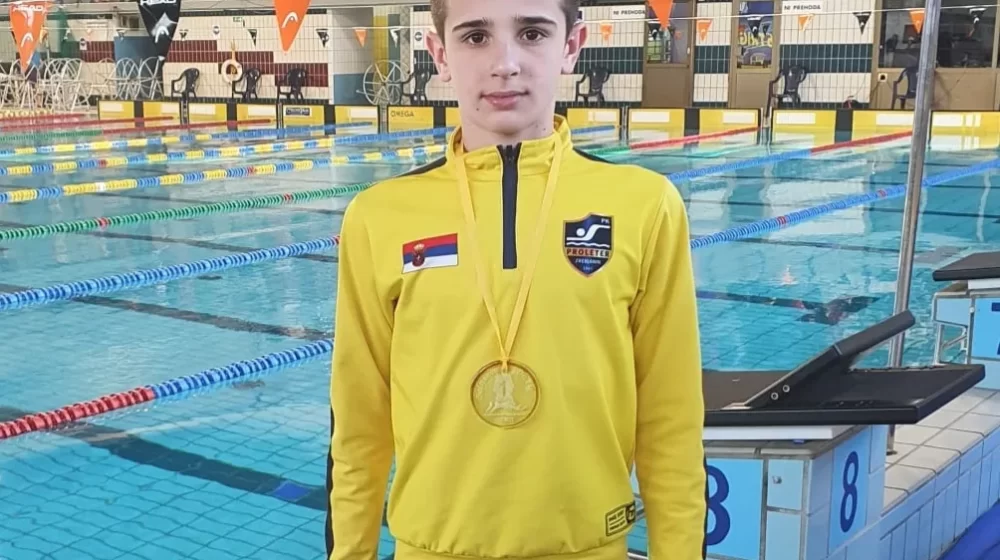 Mladi plivači “Proletera” blistali na međunarodnom takmičenju u Kranju 1