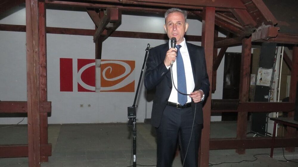 Zdravko Ponoš u Šapcu: Njima svako ko ima glavu, služi kao ekser 1