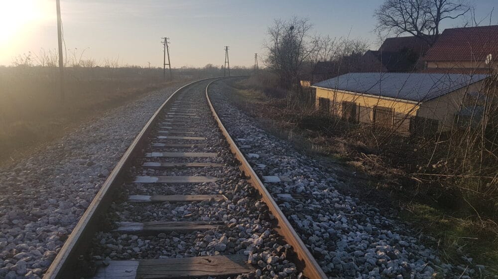 LSV: Vesić vozom da dođe i u Kovačicu, Orlovat, Zrenjanin ili Sentu 1