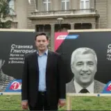 "Mrtva usta ne govore" - Šarović kod Predsedništva sa fotografijama Olivera Ivanovića, Cvijana, Stanike Gligorijević (VIDEO) 5