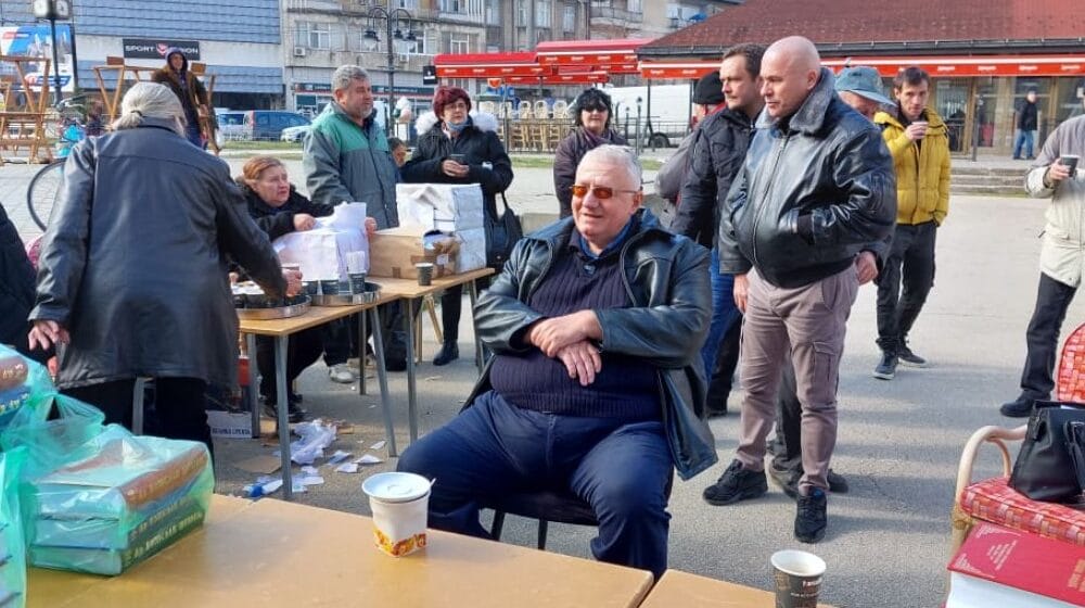 Šešelj u Zaječaru: Ako uđemo u koaliciju sa SNS pikiraću premijersko mesto 1
