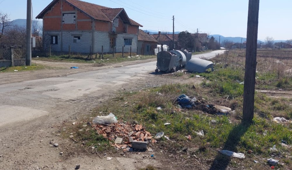 Selo Grljan kod Zaječara pretvara se u divlju deponiju 3