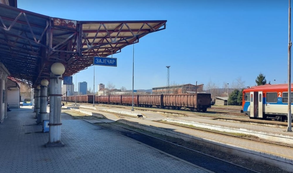 "Soko" leti 200 km na sat, a u ostatku Srbije putovanje vozom je prava avantura: Kako do Beograda iz Novog Pazara, Kragujevca, Užica, Subotice, Jagodine, Vranja, Majdanpeka, Niša, Zaječara, Šapca i Zrenjanina 8