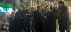 Protest koalicije Ujedinjeni za pobedu Srbije ispred Zire zbog otkazivanja tribine: Uredno smo platili 7