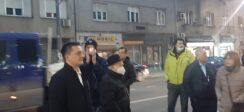 Protest koalicije Ujedinjeni za pobedu Srbije ispred Zire zbog otkazivanja tribine: Uredno smo platili 4