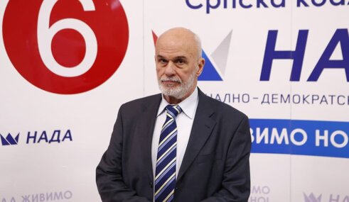 Opozicioni status je najveća noćna mora Ivice Dačića: Naprednjaci gađajući Bajatovića, ciljaju lidera SPS 5