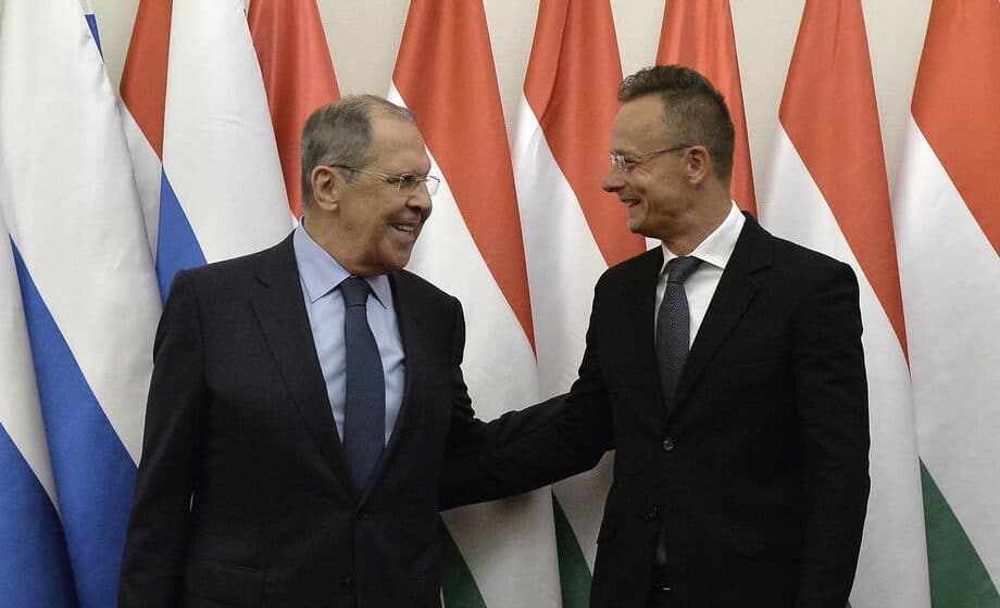 FSB i GRU nesmetano od 2013. koriste informacioni sistem Ministarstva spoljnih poslova Mađarske 1