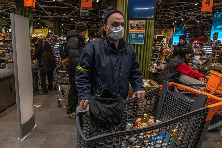 Ispovest Ukrajinki: Pokušavamo jedni na druge da utičemo i da objasnimo koliko je važno da jedemo 2