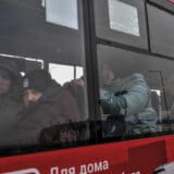 Ukrajinska vlada saopštila da otvara nove humanitarne koridore 8