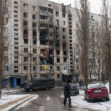 Polovina stanovnika Harkova pobegla iz grada, od jutros građani u redovima za pomoć Crvenog krsta 8