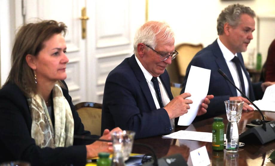 Šef delegacije EU u Bosni i Hercegovini: "BiH zabeležila skromna poboljšanja u pogledu vladavine prava" 1