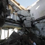 BLOG UŽIVO: Rusi gađali stambeni kompleks u Kijevu, raketirana zgrada blizu aerodroma u Lavovu 5